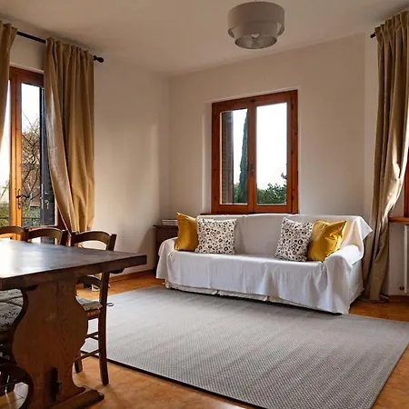 Golden Hour In Panzano Apartment